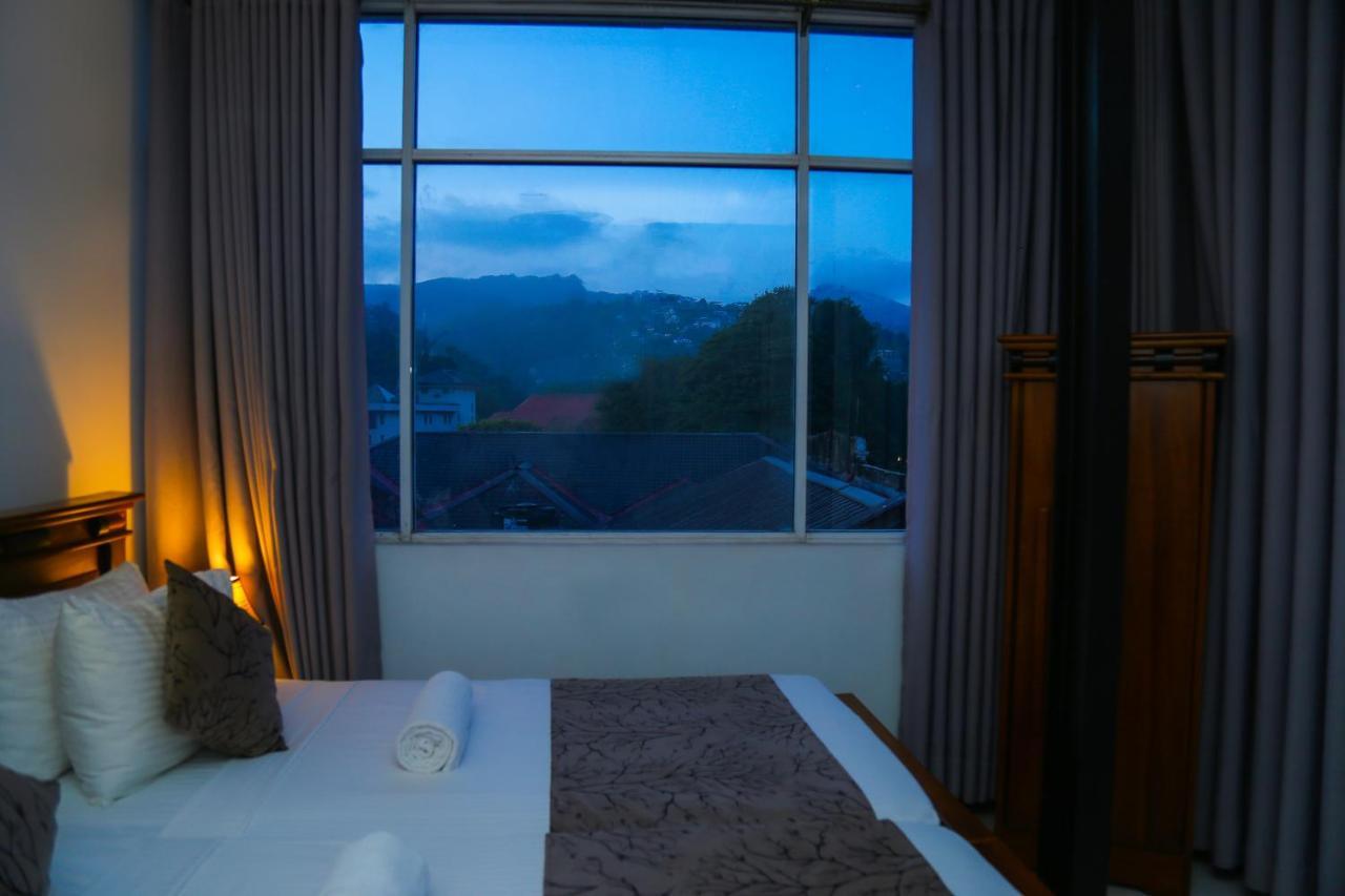 Kandy Tower Inn Exteriör bild